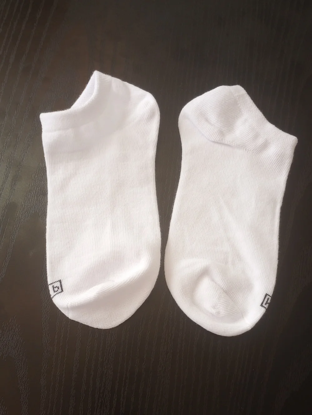 K. Bell White Low-Cut Socks Size 5.5 - 10
